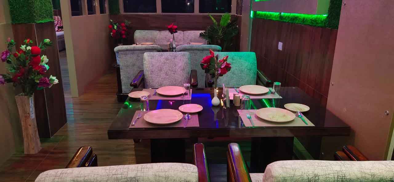 Super Deluxe Room 19