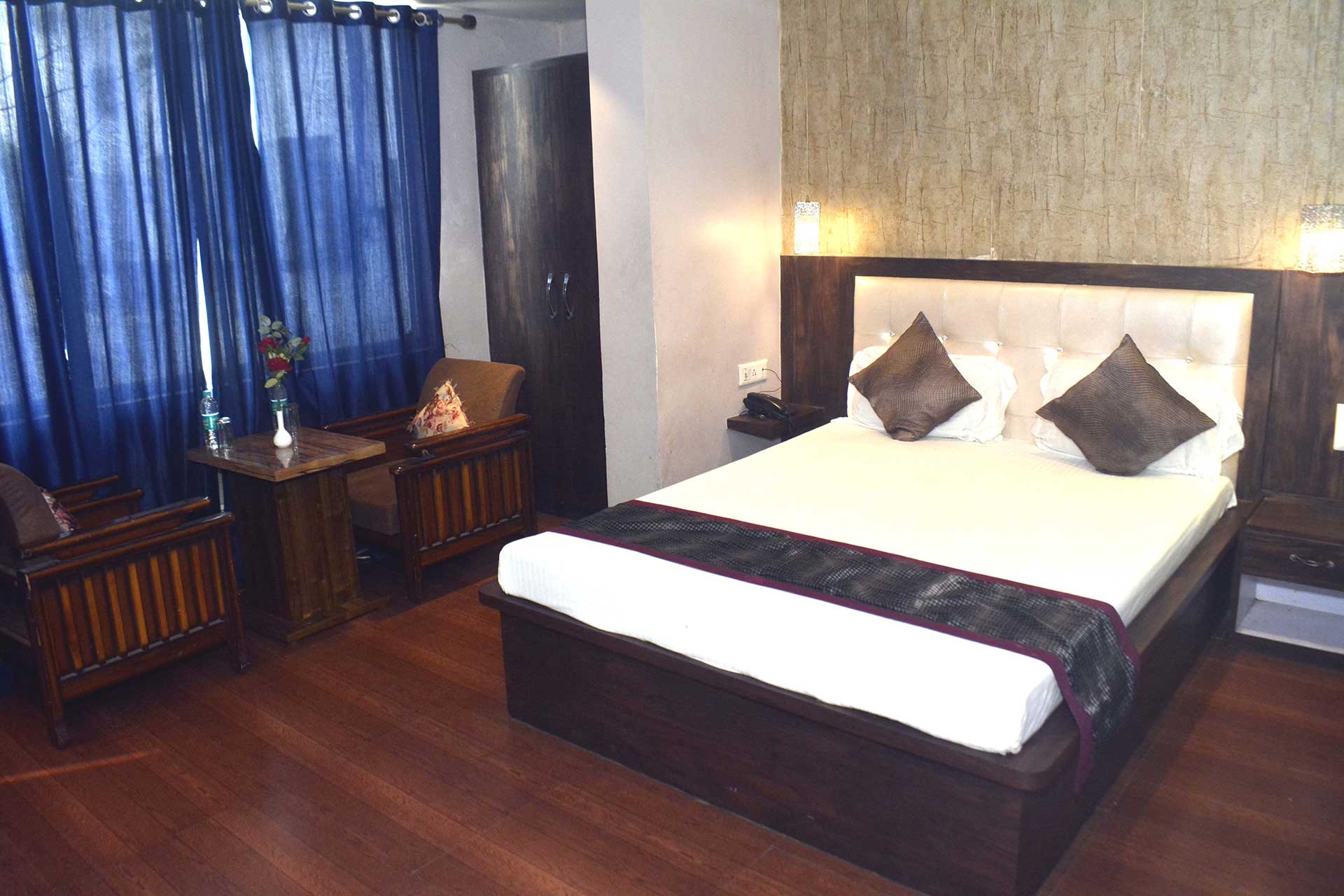 Deluxe Room 1