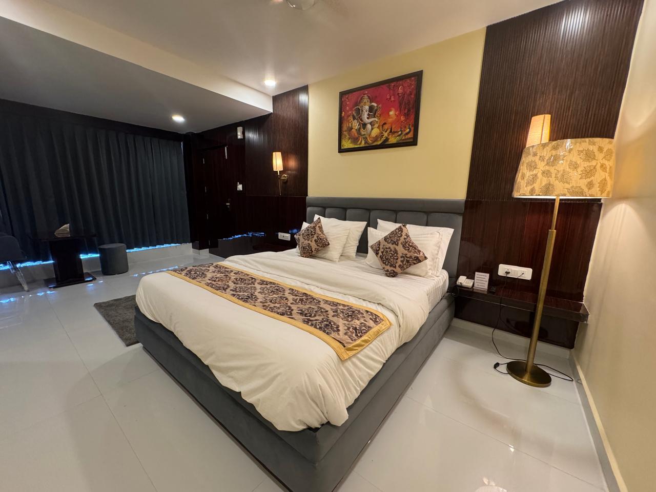 Premium Deluxe Room 1